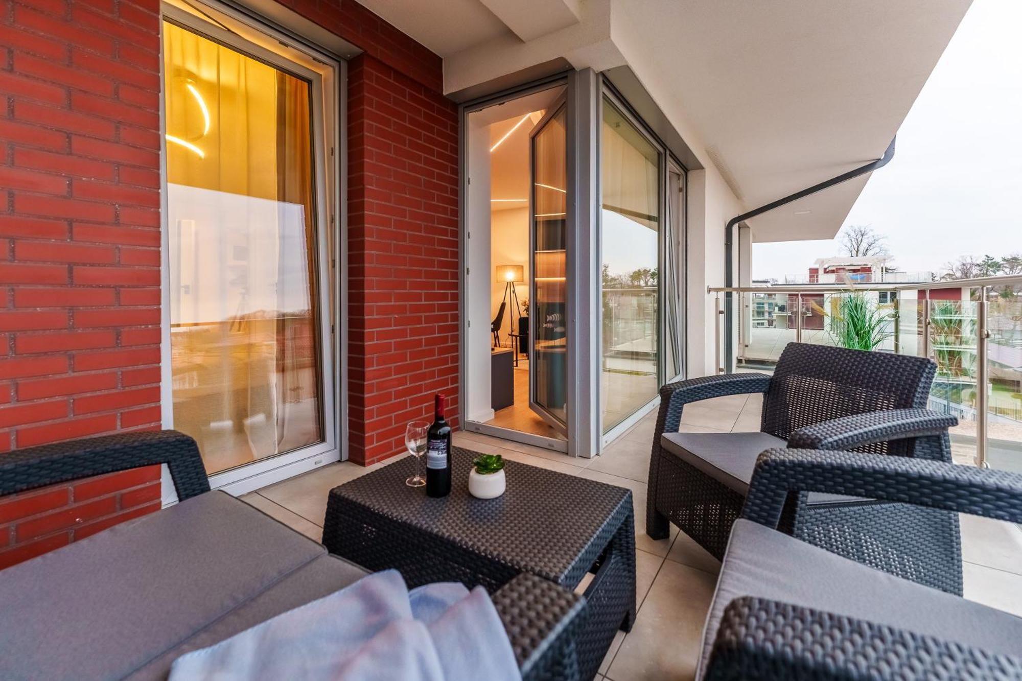 Red Sun Morska Apartment Rewal